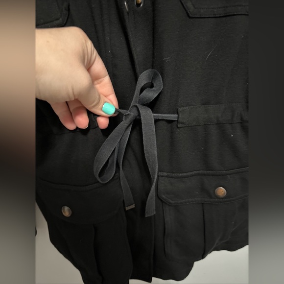 Tommy Bahama Small Petite Black Knit Jacket tie waist with lots of pockets! - Picture 3 of 10